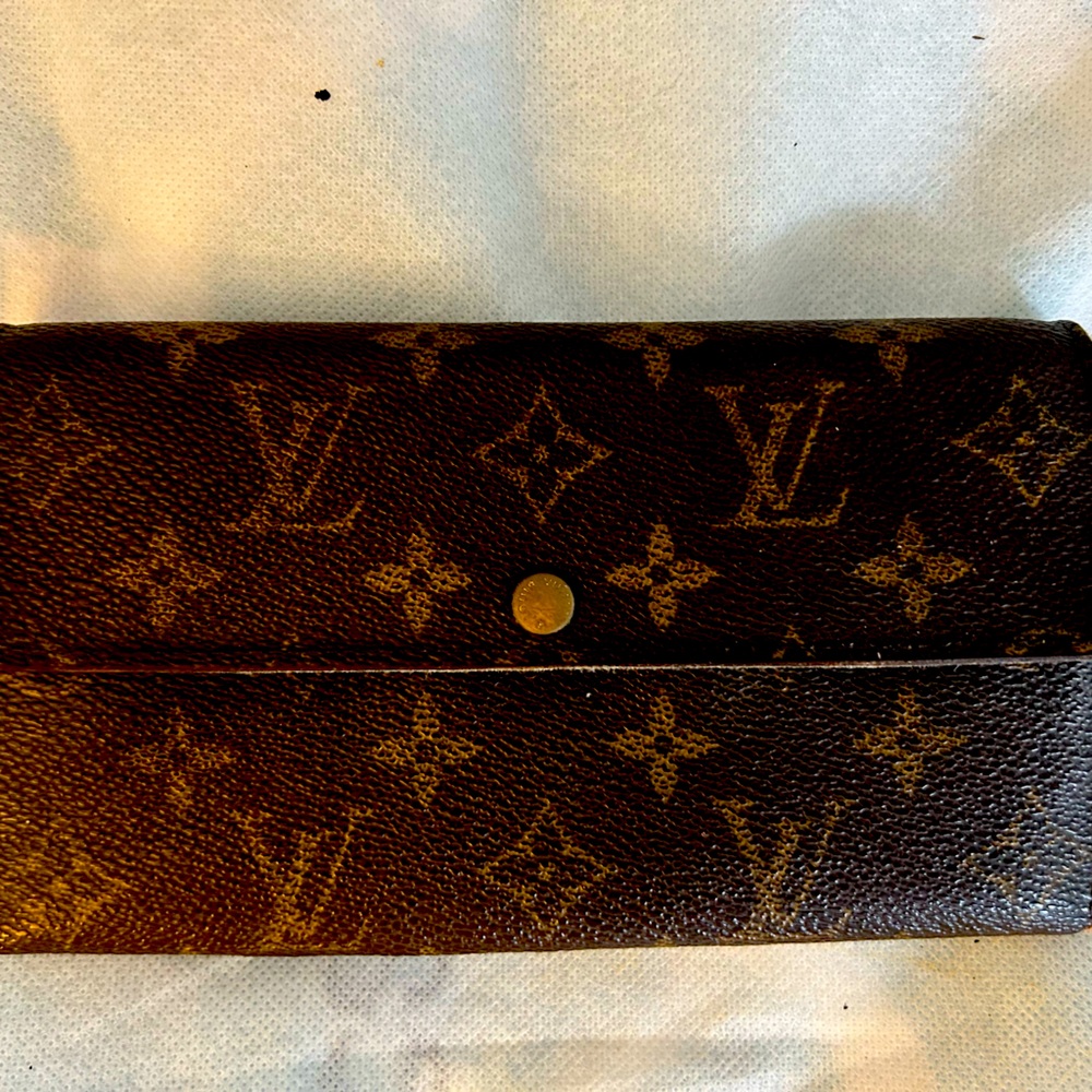 Authenutic Louis Vuitton Monogram Porttefeiulle Sarah Long Bifold Wallet